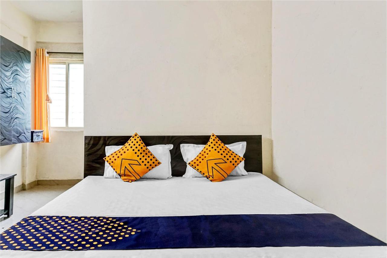 Spot On 81689 New Saiba Lodging ปูเน่ ภายนอก รูปภาพ